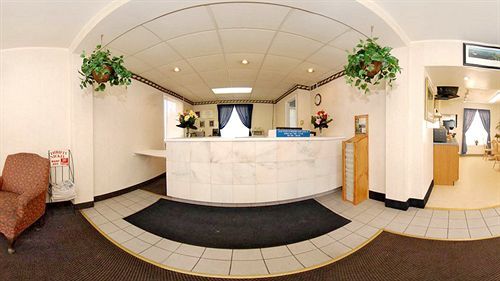 Rodeway Inn 우드브리지 외부 사진